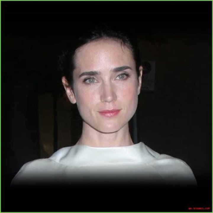 Allan Haozous Wiki, Age, Bio, Wife, Family, Net Worth, Painter, Education, Height ·