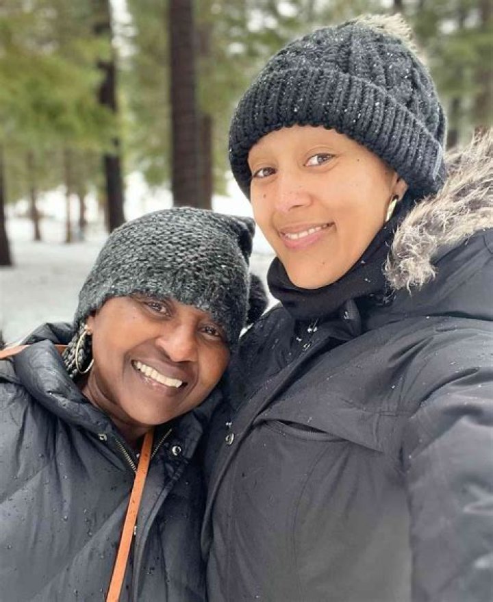 Are Tia And Tamera Parents Married?
