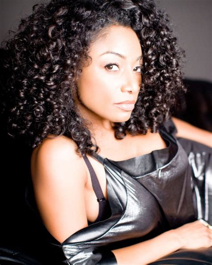 Ashley Nicole Lewis Meet The All Grown Up Daughter Of Karyn White And Terry Lewis ·