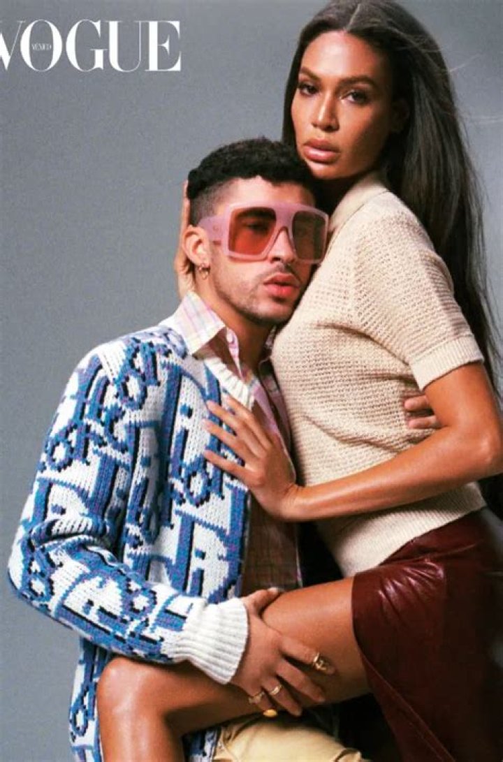 Bad Bunny Bio, Age, Height, Girlfriend, Career, Parents, Net Worth