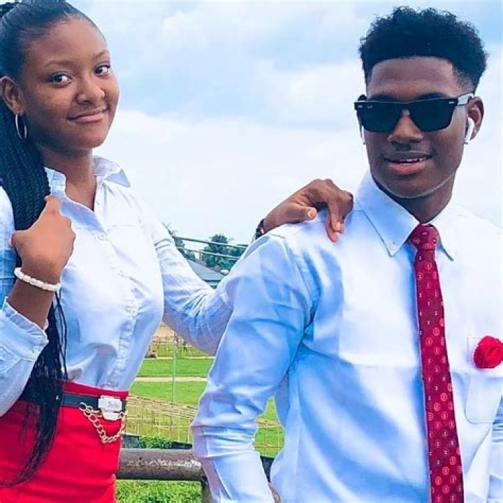 Dougie B Real Name, Wiki, Age, Biography, Girlfriend, Parents, Net Worth 2023 ·