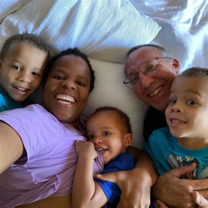 Edwin Diaz Bio, Age, Parents, Wife, Children, Net Worth