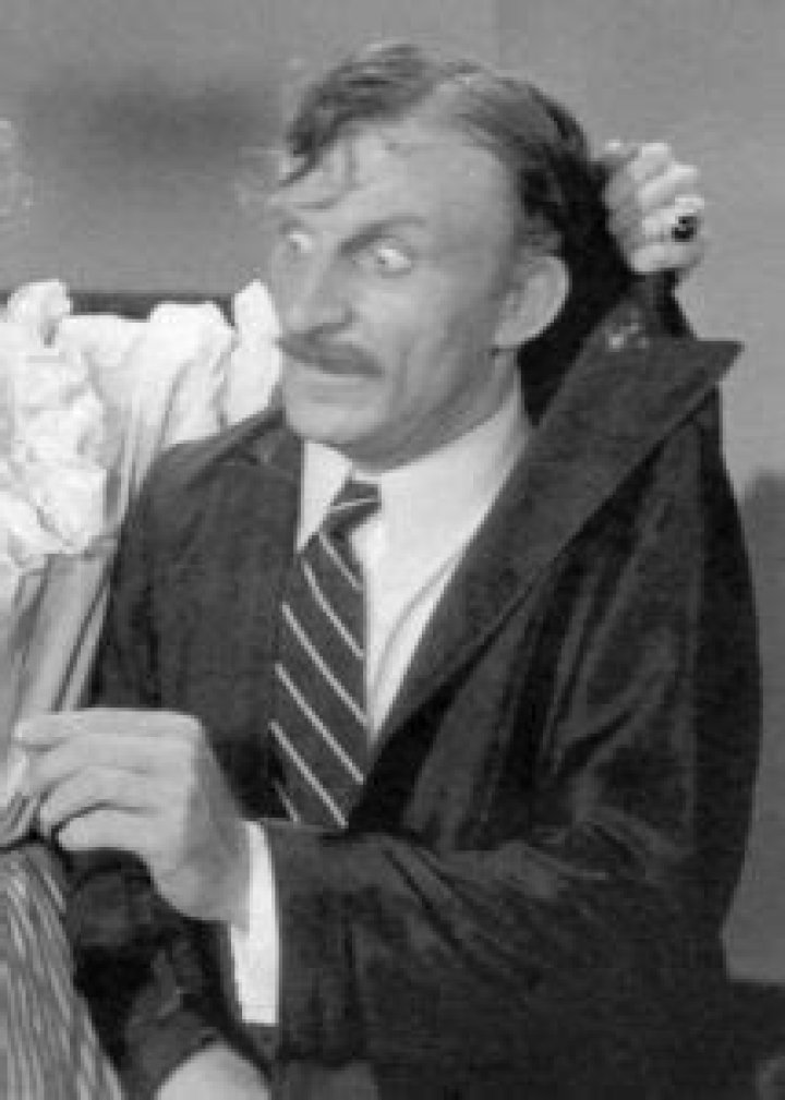 Emil Sitka Height, Weight, Age, Children, Biography