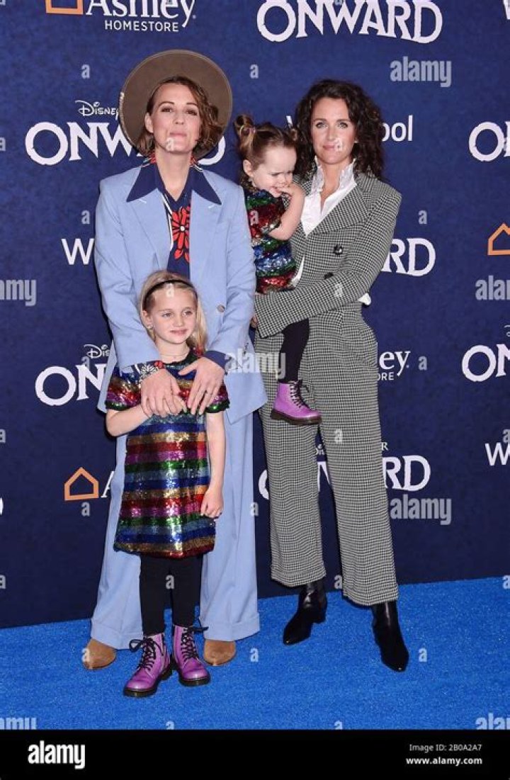 Evangeline Ruth Carlile Bio, Age, Father, Career And More