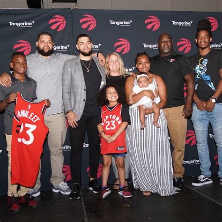 Fred VanVleet Parents, Ethnicity, Age, Wiki, Biography, Height, Girlfriend, Children, Net Worth ·