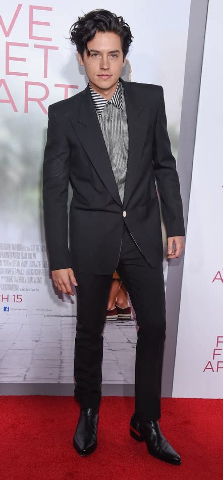 How Tall Is Cole Sprouse?