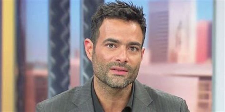 Is Luis Roberto Guzman Married to Wife? Or Dating a Girlfriend?