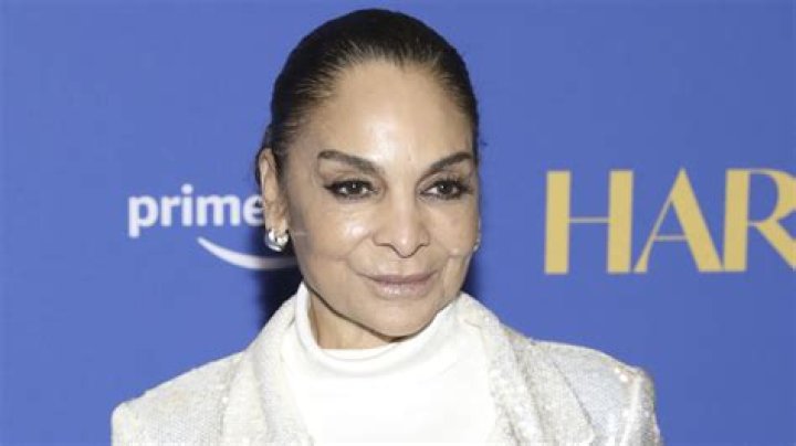 Jasmine Guy Parents, Ethnicity, Wiki, Biography, Age, Husband, Daughter, Career, Net Worth & More ·