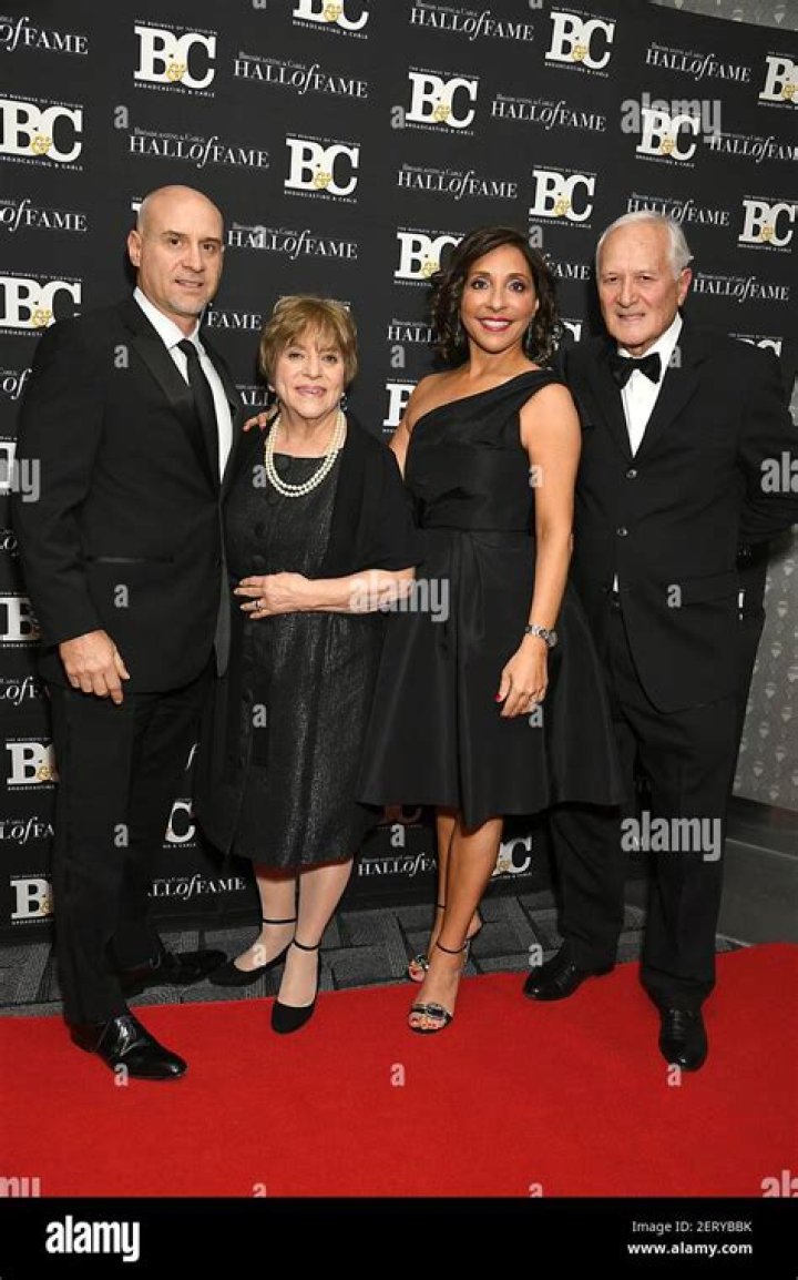 Linda Yaccarino Bio, Parents, Husband, Children, Siblings, Net Worth