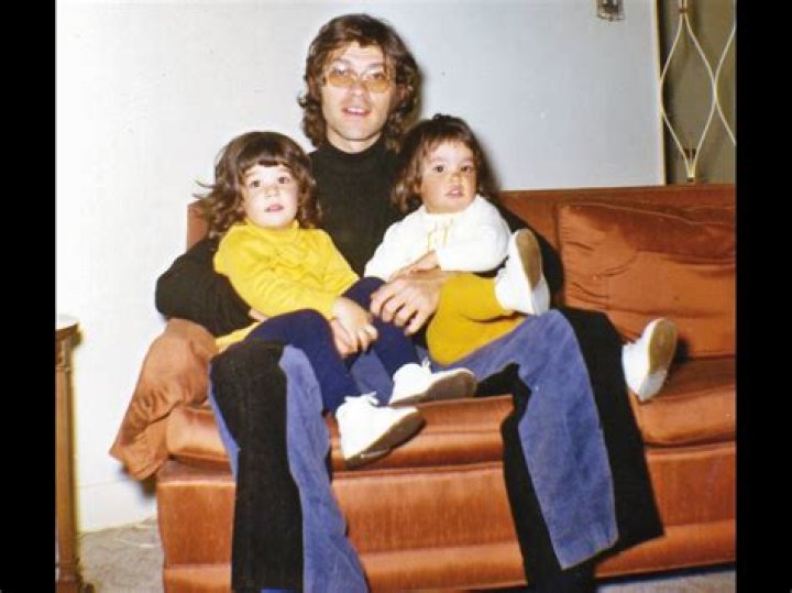 Robbie Robertson Wife Photo, New Wife, Did Robbie Have Children? ·