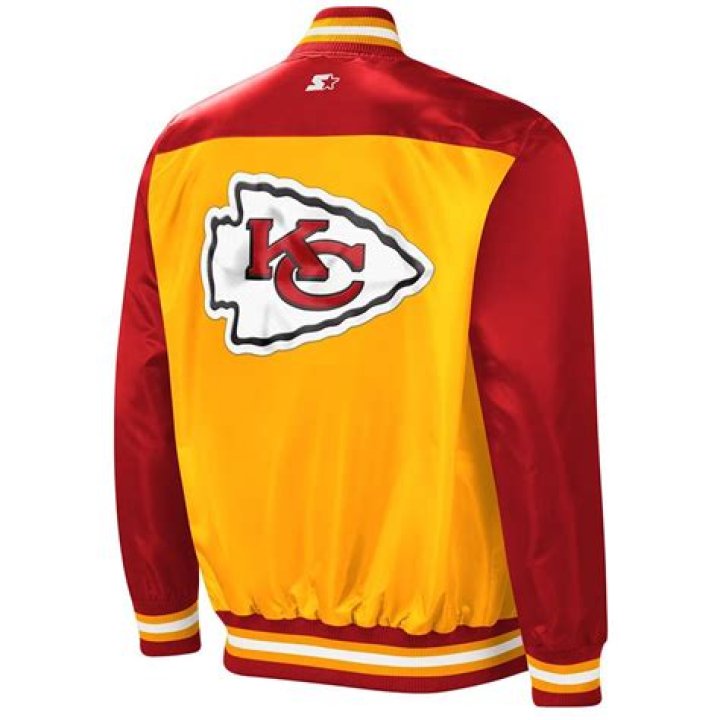 Vintage Chiefs Jackets: Uncover Timeless Treasures