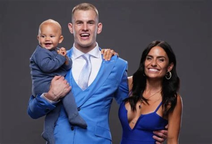 Who Is UFC Sean Strickland Wife? Meet His Family ·